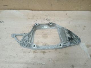 кронштейн редуктора Audi A5 8T 2007, 3.0 л., TDi, CAP, дизель, МКПП, белый, купе, полный привод, 8K0599287G