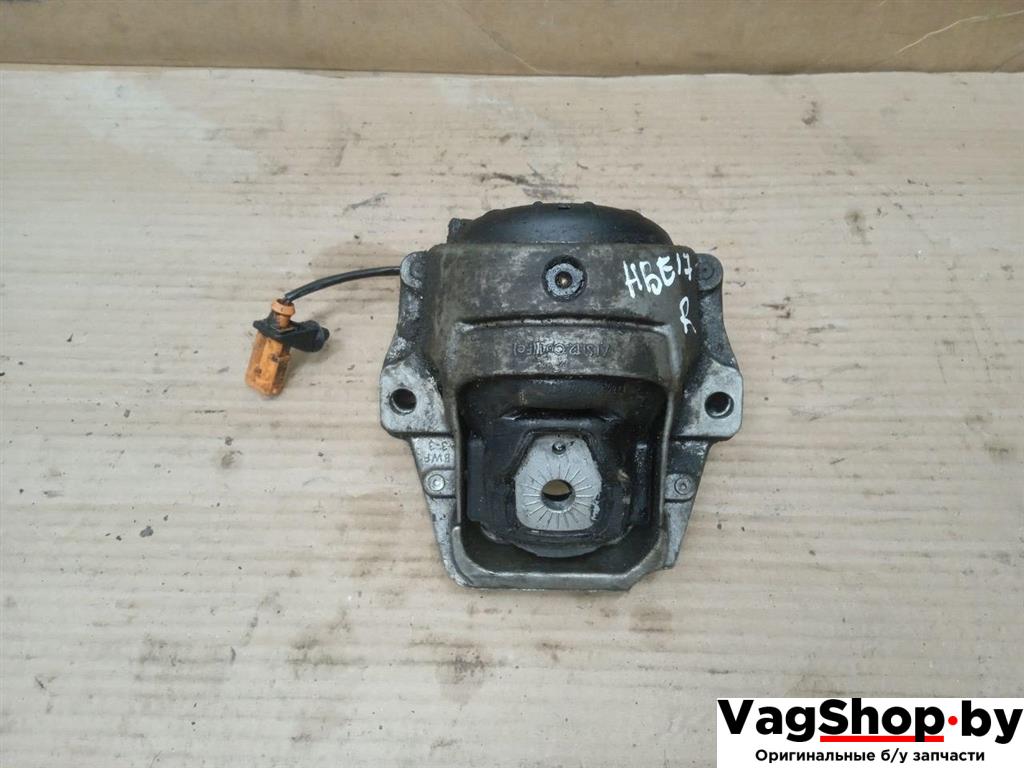 подушка крепления двигателя Audi A5 8T 2007, 3.0 л., TDi, CAP, дизель, МКПП, белый, купе, полный привод, 8R0199381N - фото №1