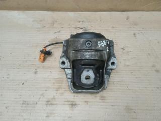 подушка крепления двигателя Audi A5 8T 2007, 3.0 л., TDi, CAP, дизель, МКПП, белый, купе, полный привод, 8R0199381N