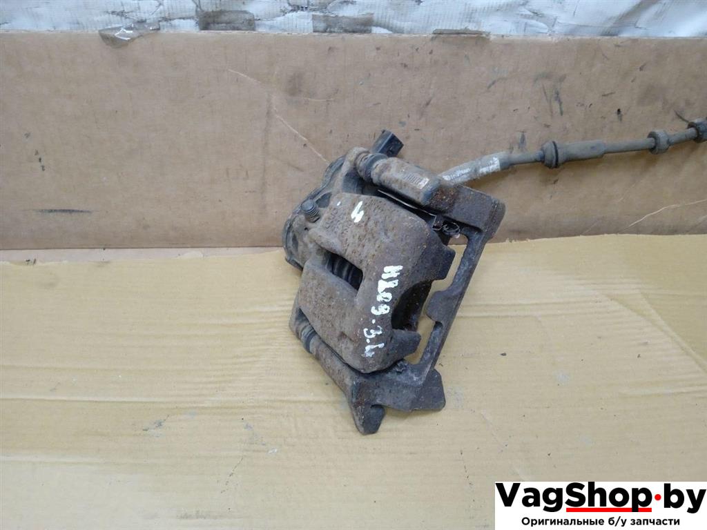 суппорт задний левый Audi Q5 8R 2011, 2.0 л., TDi, CJC, дизель, МКПП, серебро, внедорожник 5 дв., полный привод - фото №1