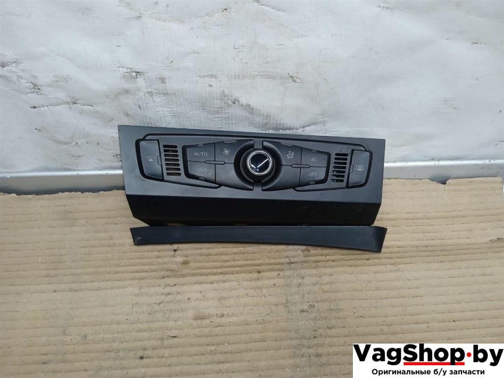 блок управления печки / климат-контроля Audi Q5 8R 2011, 2.0 л., TDi, CJC, дизель, МКПП, серебро, внедорожник 5 дв., полный привод, 8T2820043AD - фото №1