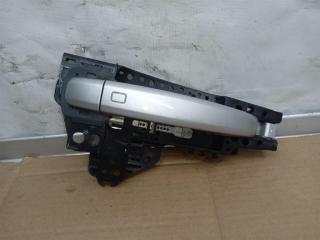 ручка наружная передняя правая Audi Q5 8R 2011, 2.0 л., TDi, CJC, дизель, МКПП, серебро, внедорожник 5 дв., полный привод, 8T0837886B