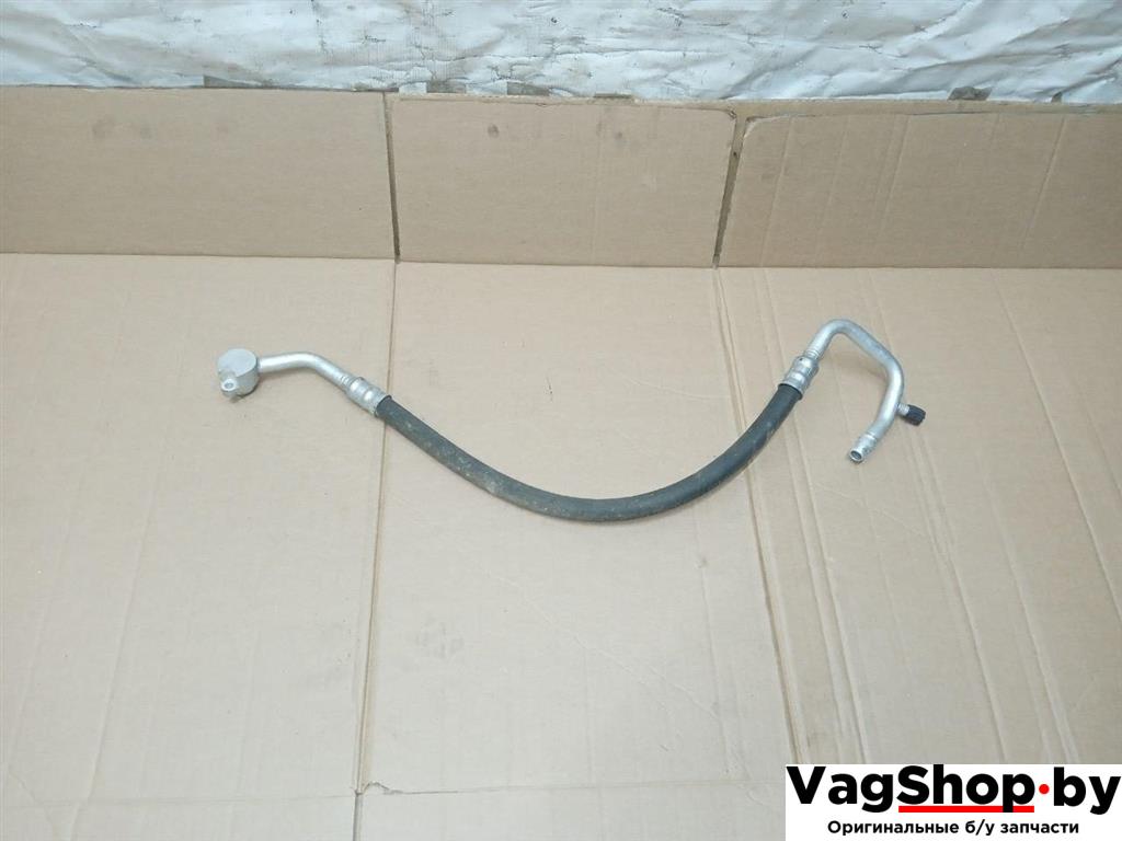 трубка кондиционера Audi Q5 8R 2011, 2.0 л., TDi, CJC, дизель, МКПП, серебро, внедорожник 5 дв., полный привод, 8R0260707K - фото №1