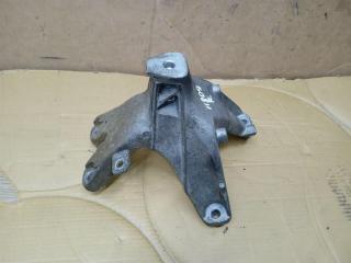 кронштейн двигателя Audi Q5 8R 2011, 2.0 л., TDi, CJC, дизель, МКПП, серебро, внедорожник 5 дв., полный привод, 8K0199308BE