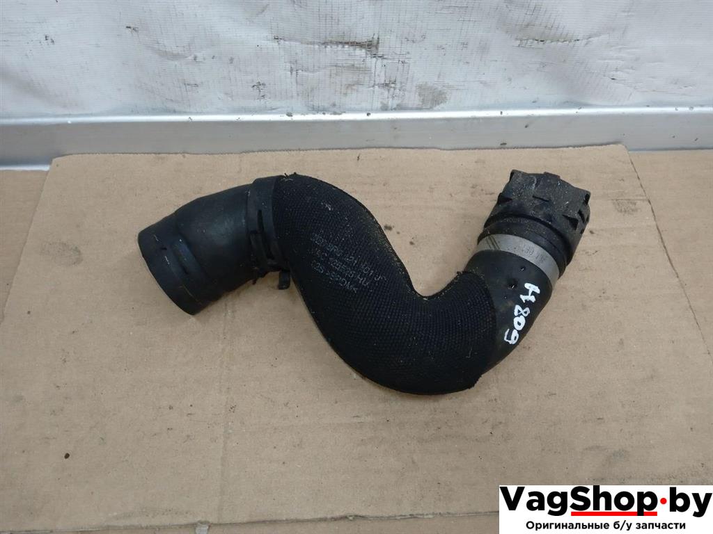 патрубок (трубопровод, шланг) Audi Q5 8R 2011, 2.0 л., TDi, CJC, дизель, МКПП, серебро, внедорожник 5 дв., полный привод, 8R0121101J - фото №1