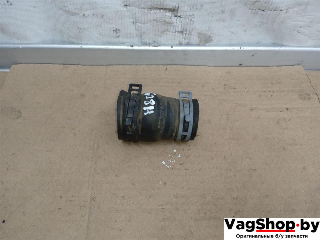 патрубок (трубопровод, шланг) Audi Q5 8R 2011, 2.0 л., TDi, CJC, дизель, МКПП, серебро, внедорожник 5 дв., полный привод, 03L121101 - фото №1