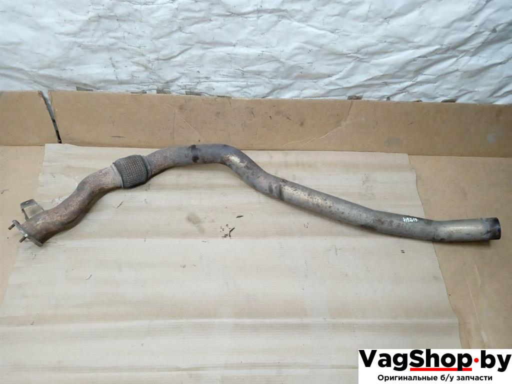 труба приемная глушителя Audi A5 8T 2007, 3.0 л., TDi, CAP, дизель, МКПП, белый, купе, полный привод - фото №1