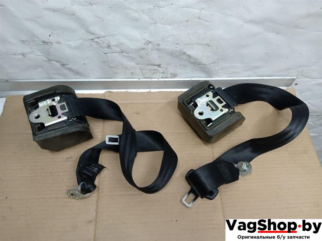 ремень безопасности Audi A5 8T 2007, 3.0 л., TDi, CAP, дизель, МКПП, белый, купе, полный привод, 8T0857805C - фото №1