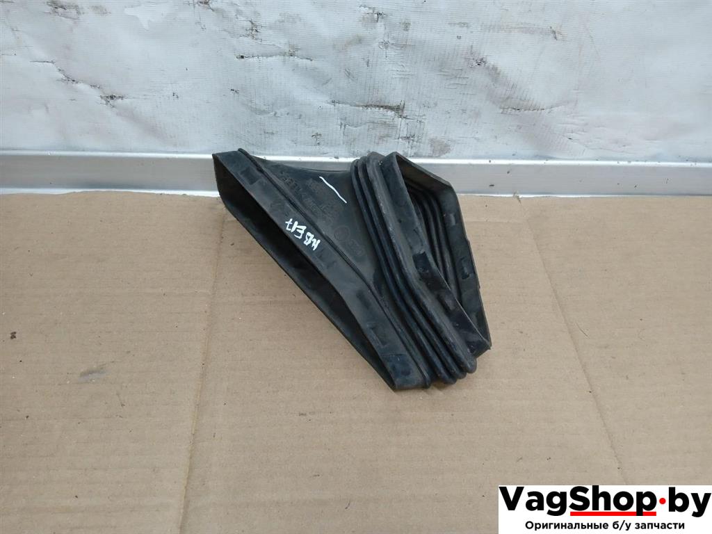воздуховод Audi A5 8T 2007, 3.0 л., TDi, CAP, дизель, МКПП, белый, купе, полный привод, 1020448S01 - фото №1