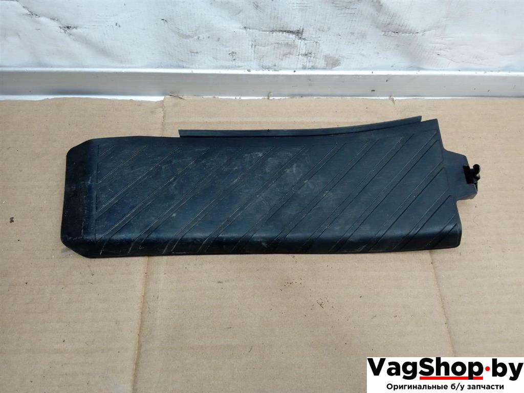 Опорная площадка для ног Audi A5 8T 2007, 3.0 л., TDi, CAP, дизель, МКПП, белый, купе, полный привод, 8K1864777 - фото №1