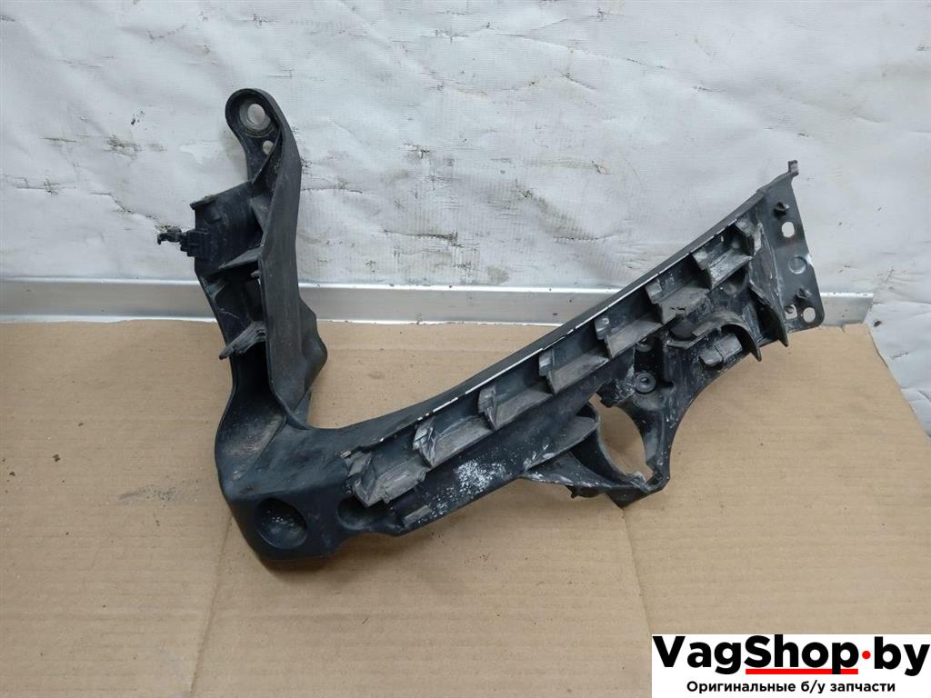 крепление фары левой Audi A5 8T 2007, 3.0 л., TDi, CAP, дизель, МКПП, белый, купе, полный привод, 8T0805607L - фото №1