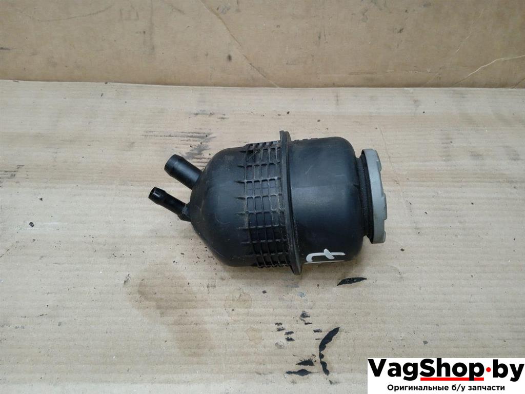 бачок гидроусилителя Audi A5 8T 2007, 3.0 л., TDi, CAP, дизель, МКПП, белый, купе, полный привод, 4F0422371D - фото №1