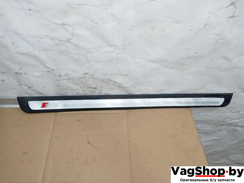 накладка на порог Audi A5 8T 2007, 3.0 л., TDi, CAP, дизель, МКПП, белый, купе, полный привод, 8T0853374 - фото №1
