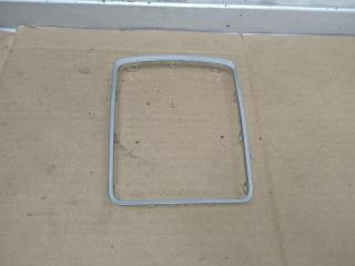 Декоративная накладка центральной консоли Audi A5 8T 2007, 3.0 л., TDi, CAP, дизель, МКПП, белый, купе, полный привод, 8K0864260