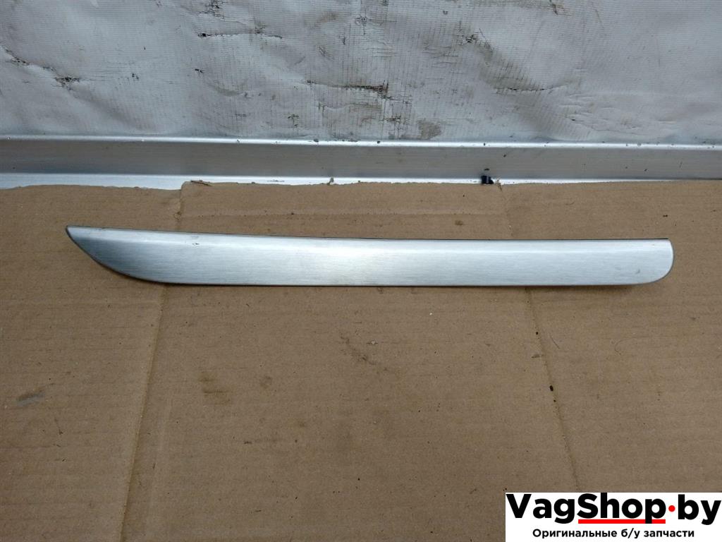 накладка декоративная Audi A5 8T 2007, 3.0 л., TDi, CAP, дизель, МКПП, белый, купе, полный привод, 8T0867419 - фото №1