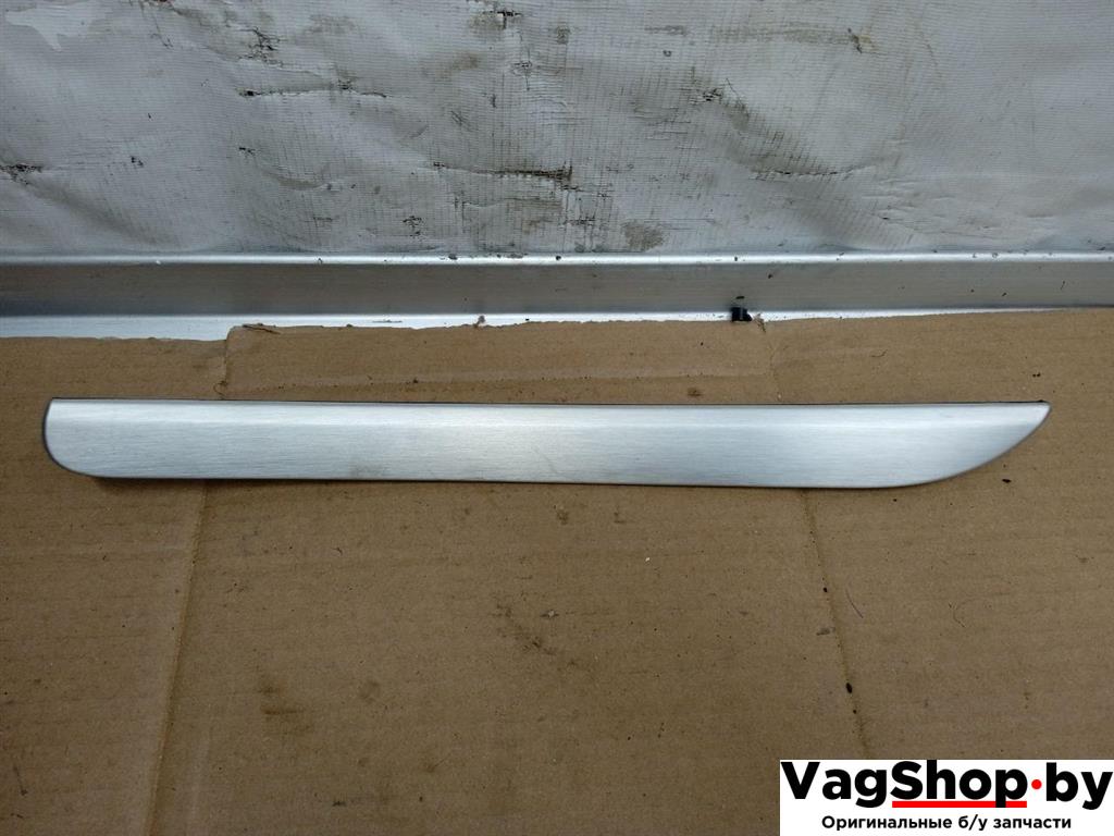 накладка декоративная Audi A5 8T 2007, 3.0 л., TDi, CAP, дизель, МКПП, белый, купе, полный привод, 8T0867420 - фото №1