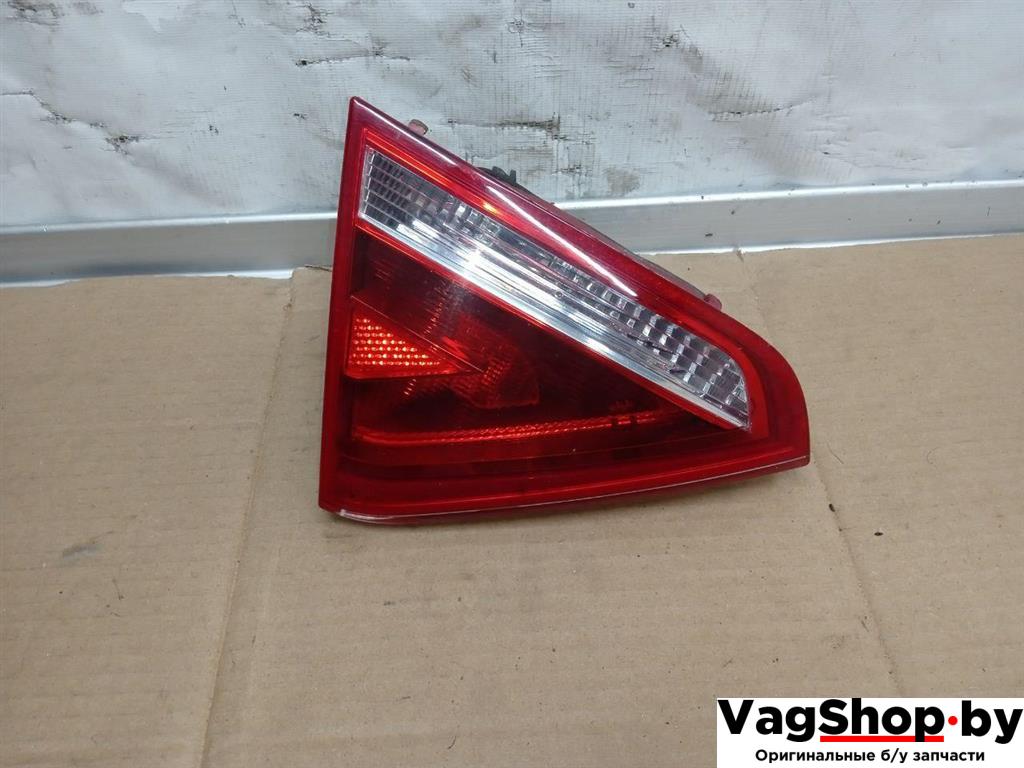 фонарь крышки багажника левый Audi A5 8T 2007, 3.0 л., TDi, CAP, дизель, МКПП, белый, купе, полный привод, 8T0945093 - фото №1