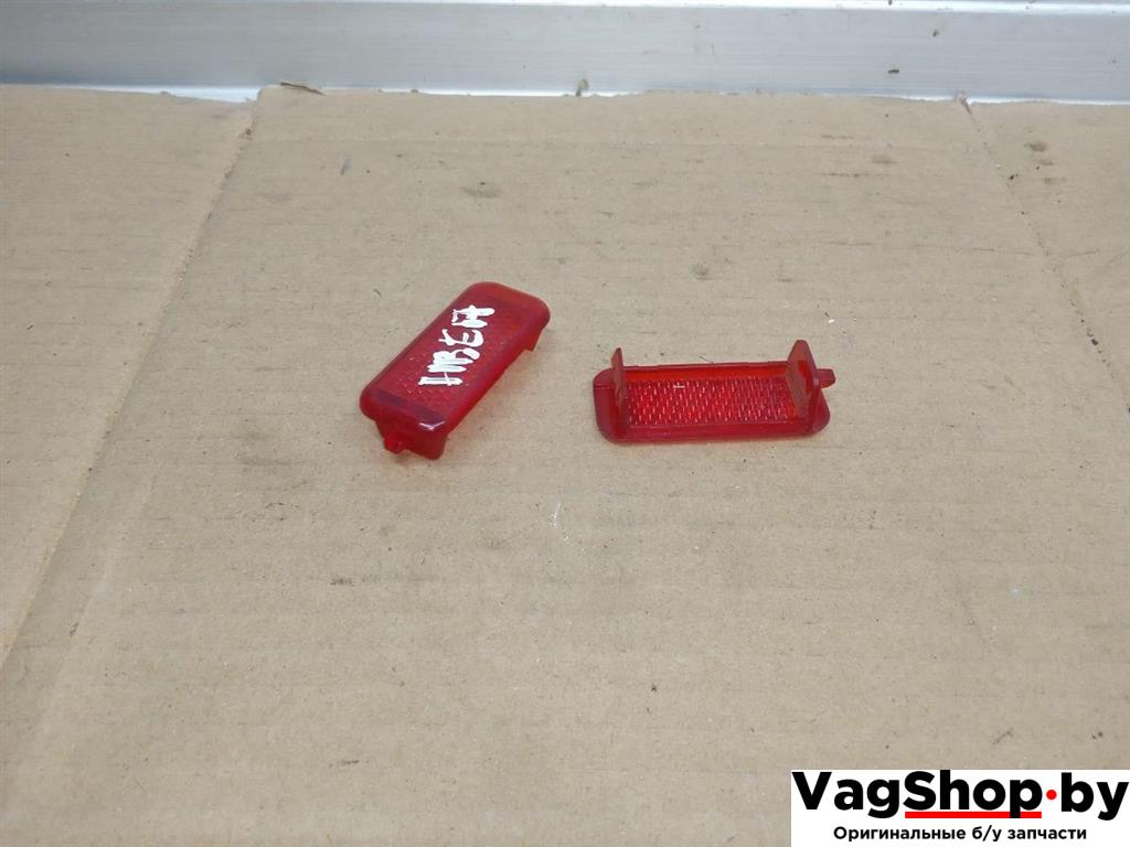 катафот Audi A5 8T 2007, 3.0 л., TDi, CAP, дизель, МКПП, белый, купе, полный привод, 8P0947412 - фото №1