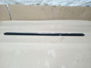 уплотнитель Volkswagen Golf Plus 1 поколение 2006, 1.9 л., TDi, BLS, дизель, МКПП, серый, хетчбэк 5 дв., передний привод, 5M0839479B