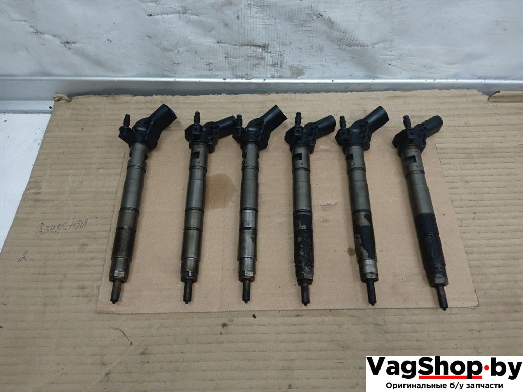 форсунка Audi A5 8T 2007, 3.0 л., TDi, CAP, дизель, МКПП, белый, купе, полный привод, 059130277AG, 0445115058 - фото №1