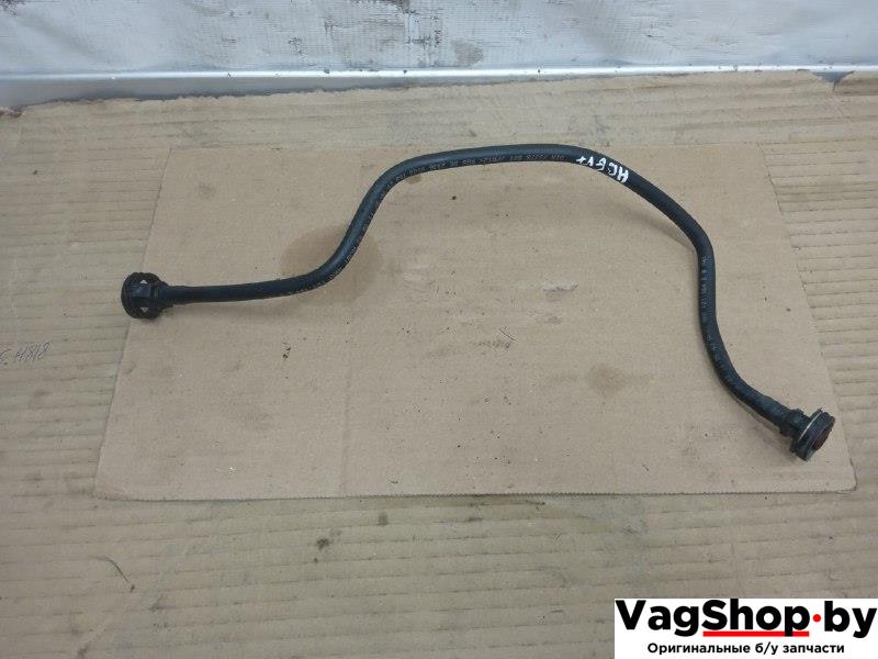 трубка охлаждающей жидкости Audi A5 8T 2007, 3.0 л., TDi, CAP, дизель, МКПП, белый, купе, полный привод, 8K0121164E - фото №1