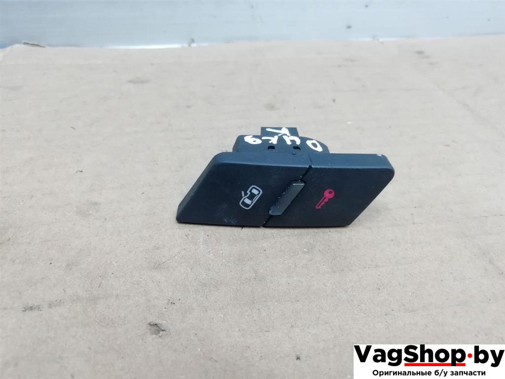 кнопка центрального замка Audi A6 Allroad Quattro C6/4F 2007, 3.2 л., FSI, AUK, бензин, МКПП, синий, универсал, полный привод, 4F2962108 - фото №1