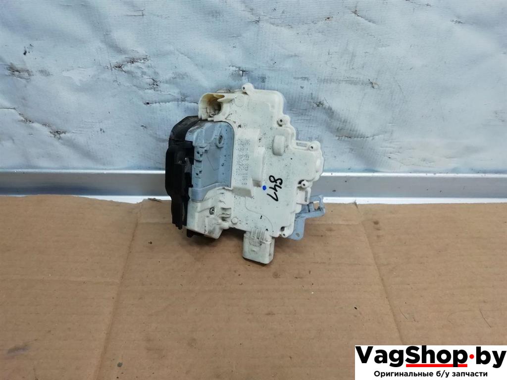 замок двери передней правой Audi A6 Allroad Quattro C6/4F 2007, 3.2 л., FSI, AUK, бензин, МКПП, синий, универсал, полный привод, 4F2837016B - фото №1