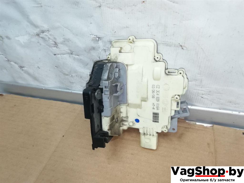 замок двери задней левой Volkswagen Passat B6 2008, 2.0 л., TDi, CBA, дизель, МКПП, серебро, универсал, передний привод, 3C4839015A - фото №1