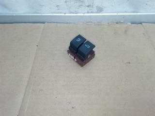 кнопка открытия лючка топливного бака Volkswagen Passat B6 2008, 2.0 л., TDi, CBA, дизель, МКПП, серебро, универсал, передний привод, 3C0959903B