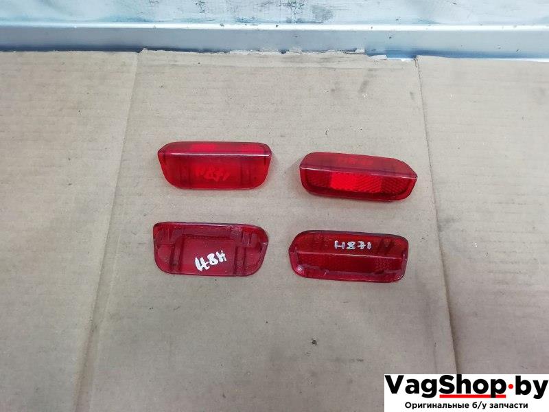 катафот Volkswagen Passat B6 2009, 2.0 л., TDi, CBA, дизель, МКПП, голубой, седан, передний привод, 1K0947419A - фото №1