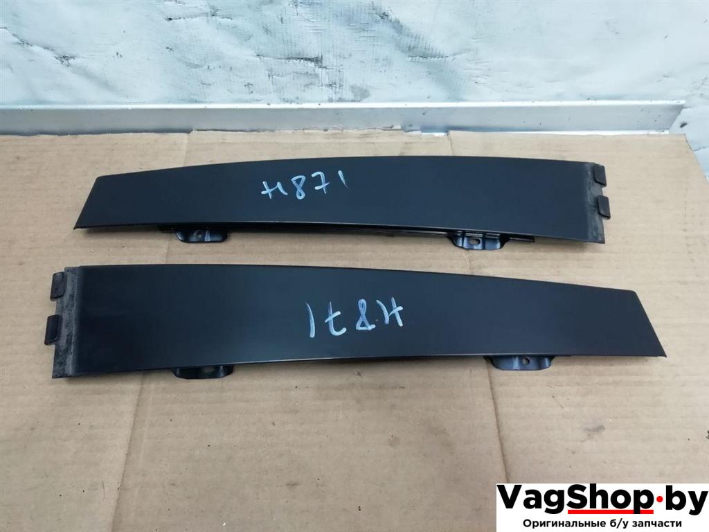 накладка декоративная Volkswagen Passat B6 2009, 2.0 л., TDi, CBA, дизель, МКПП, голубой, седан, передний привод, 3C0839901B, 3C0839902B - фото №1