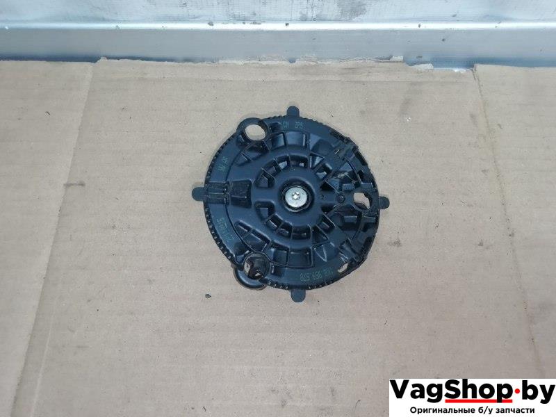 электромоторчик зеркала наружнего Volkswagen Passat B7 2011, 2.0 л., TDi, CFF, дизель, АКПП, синий, универсал, передний привод, 1K8959578 - фото №1