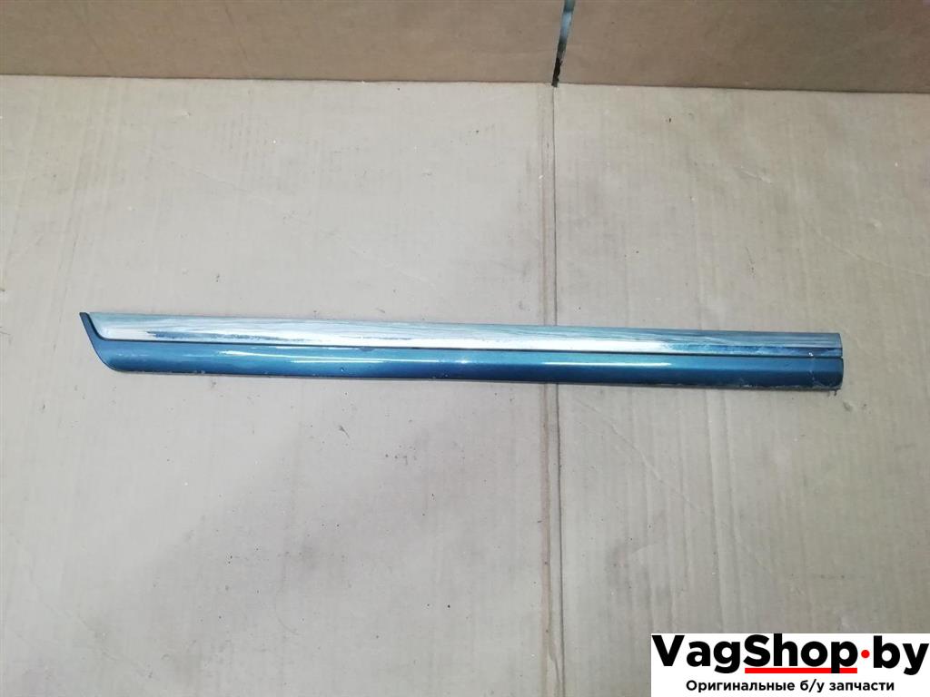 молдинг двери задней правой Volkswagen Passat B7 2011, 2.0 л., TDi, CFF, дизель, АКПП, синий, универсал, передний привод, 3AA854950A - фото №1