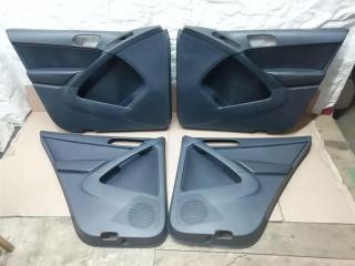 Обшивка двери (дверная карта) комплект Volkswagen Tiguan 1 поколение 2010, 2.0 л., TDi, CFG, дизель, МКПП, серебро, внедорожник 5 дв., полный привод