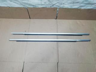 уплотнитель Volkswagen Tiguan 1 поколение 2010, 2.0 л., TDi, CFG, дизель, МКПП, серебро, внедорожник 5 дв., полный привод, 5N0837475E, 5N0837476E