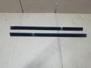 уплотнитель Volkswagen Tiguan 1 поколение 2010, 2.0 л., TDi, CFG, дизель, МКПП, серебро, внедорожник 5 дв., полный привод, 5N0839479A, 5N0839480A