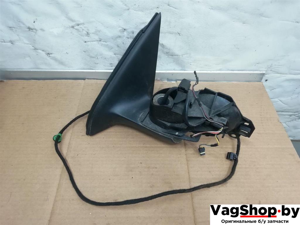 Крепление зеркала наружного левого Volkswagen Tiguan 1 поколение 2010, 2.0 л., TDi, CFG, дизель, МКПП, серебро, внедорожник 5 дв., полный привод - фото №1