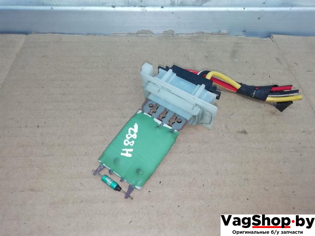 сопротивление печки Volkswagen Tiguan 1 поколение 2010, 2.0 л., TDi, CFG, дизель, МКПП, серебро, внедорожник 5 дв., полный привод - фото №1