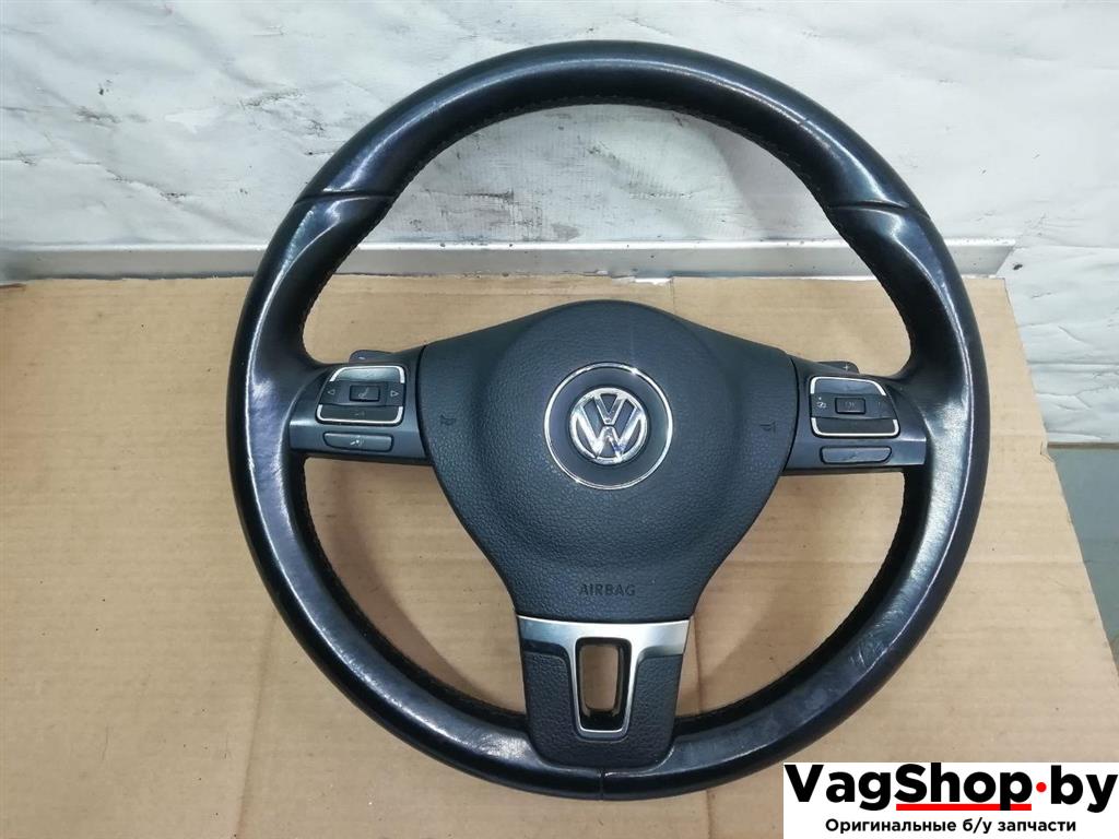 руль Volkswagen Passat B7 2011, 2.0 л., TDi, CFF, дизель, АКПП, синий, универсал, передний привод, 3C8419091BF, 3C8880201AA - фото №1