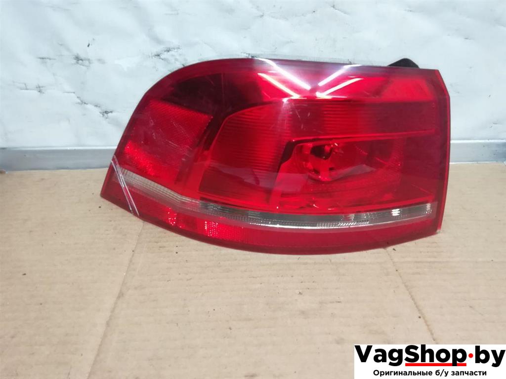 фонарь задний левый Volkswagen Passat B7 2011, 2.0 л., TDi, CFF, дизель, АКПП, синий, универсал, передний привод, 3AF945095C - фото №1