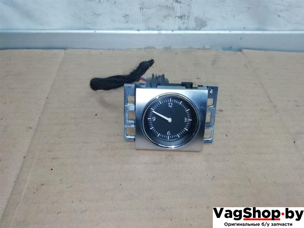 часы Volkswagen Passat B7 2011, 2.0 л., TDi, CFF, дизель, АКПП, синий, универсал, передний привод, 3AA919204A - фото №1