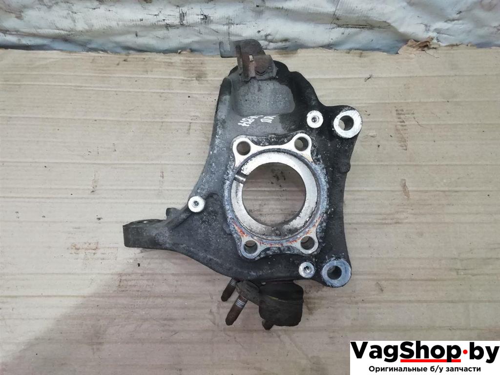 кулак поворотный правый Volkswagen Passat B7 2011, 2.0 л., TDi, CFF, дизель, АКПП, синий, универсал, передний привод - фото №1