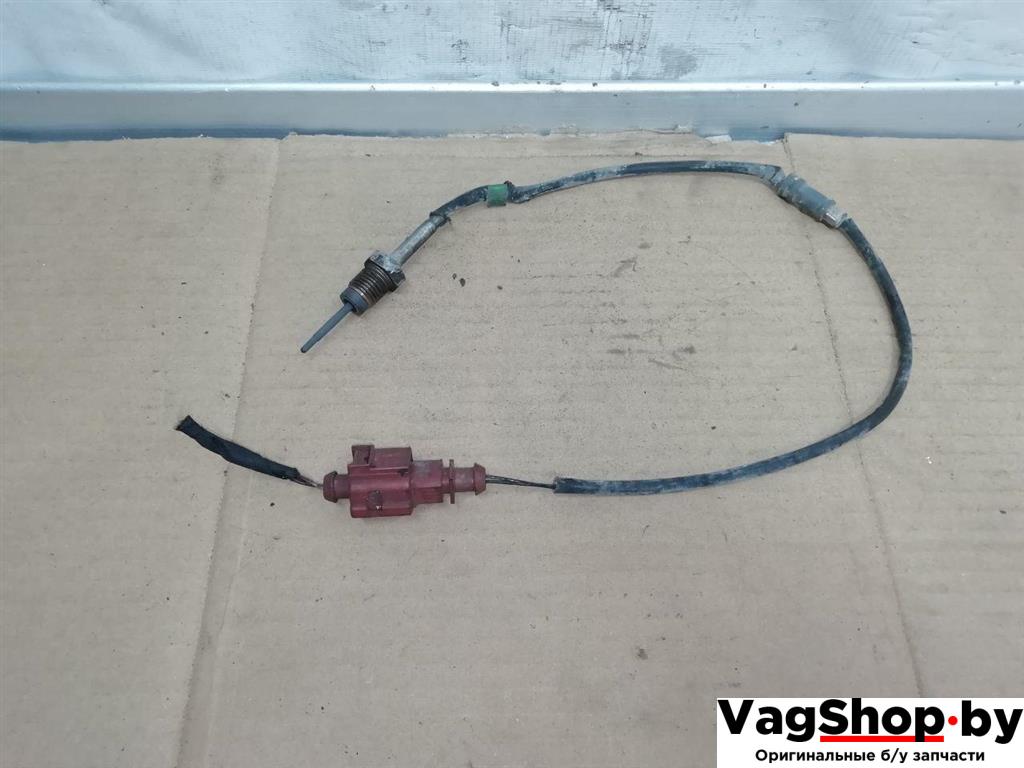 датчик давления (температуры) выхлопных газов Volkswagen Passat B7 2011, 2.0 л., TDi, CFF, дизель, АКПП, синий, универсал, передний привод, 03L906088CJ - фото №1