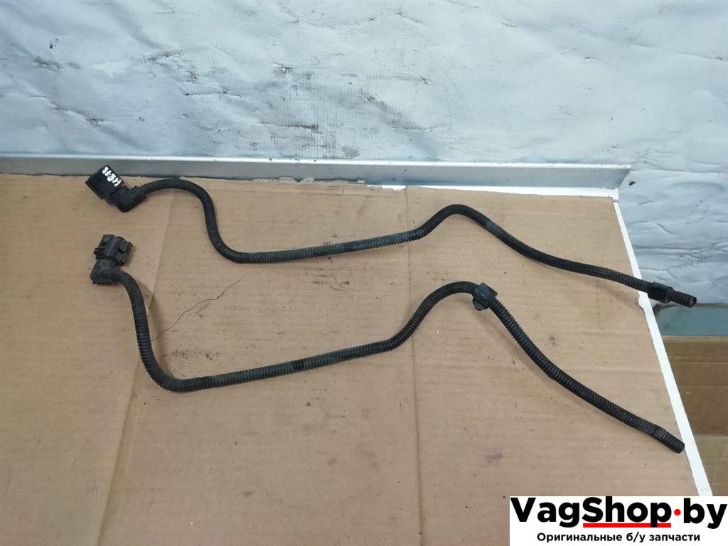 Разъем (фишка) проводки Volkswagen Passat B7 2011, 2.0 л., TDi, CFF, дизель, АКПП, синий, универсал, передний привод, 1J0973722A - фото №1