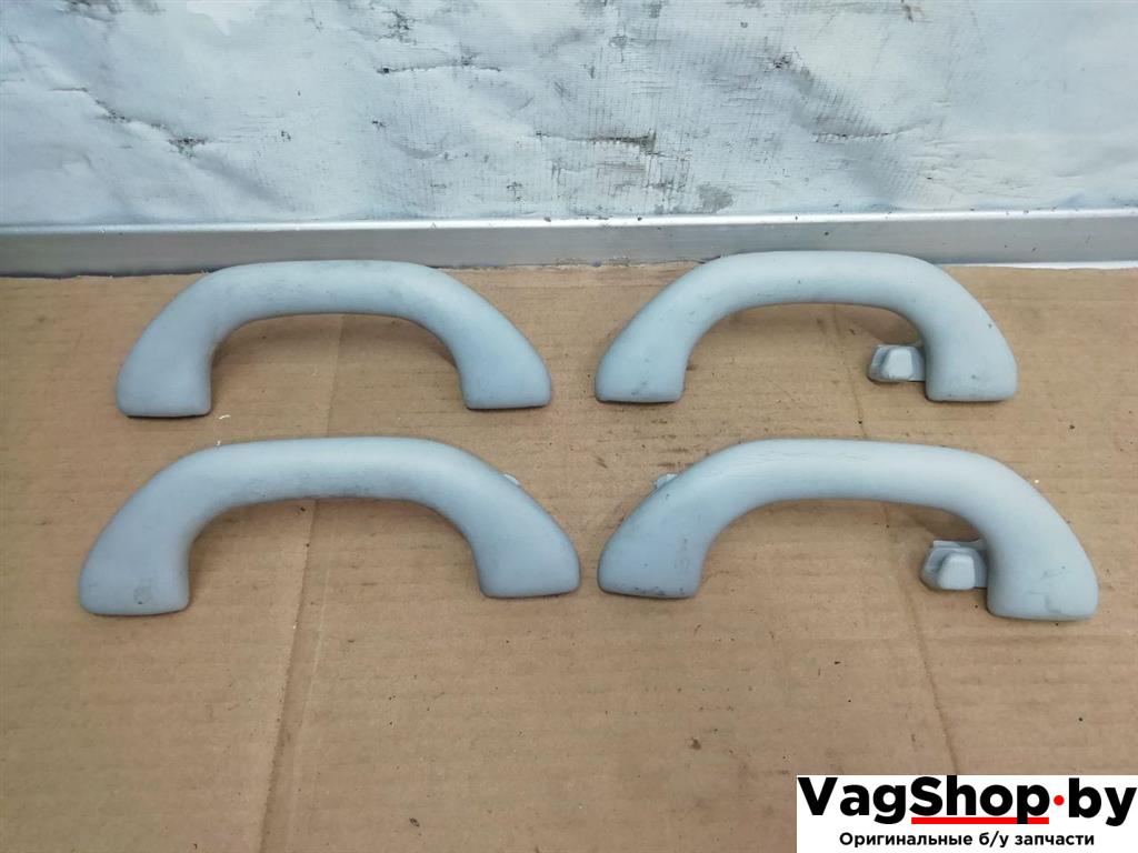 ручка внутренняя потолочная Volkswagen Passat B7 2011, 2.0 л., TDi, CFF, дизель, АКПП, синий, универсал, передний привод, 1K0857607M, 1K0857607N - фото №1