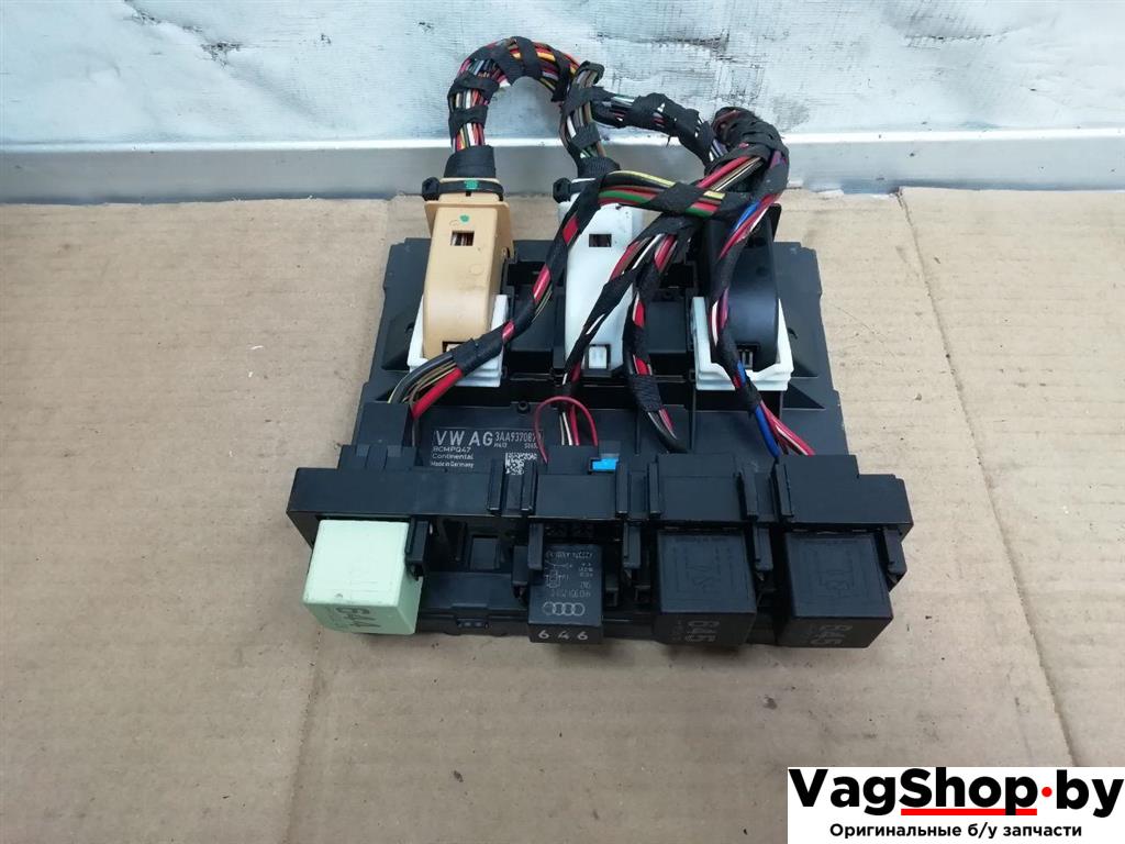 Блок управления BCM (Body Control Module) Volkswagen Passat B7 2011, 2.0 л., TDi, CFF, дизель, АКПП, синий, универсал, передний привод, 3AA937087A - фото №1