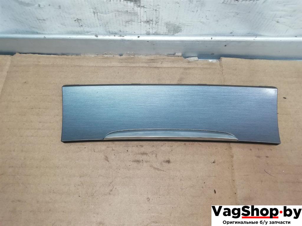 накладка на торпедо (консоль) Volkswagen Passat B7 2011, 2.0 л., TDi, CFF, дизель, АКПП, синий, универсал, передний привод, 3AA857351 - фото №1