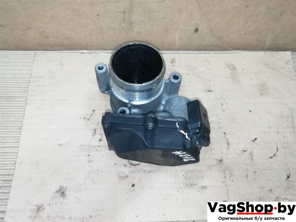 заслонка дроссельная Volkswagen Passat B7 2011, 2.0 л., TDi, CFF, дизель, АКПП, синий, универсал, передний привод, 03L128063R - фото №1