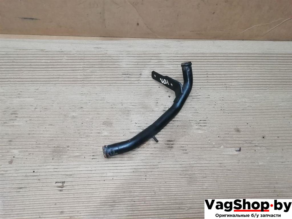трубка охлаждающей жидкости Volkswagen Passat B7 2011, 2.0 л., TDi, CFF, дизель, АКПП, синий, универсал, передний привод, 03L122157K - фото №1