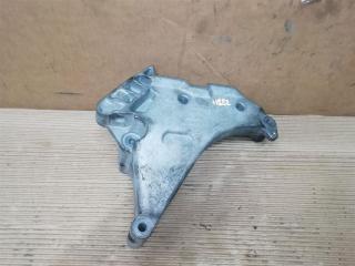 кронштейн двигателя Volkswagen Tiguan 1 поколение 2010, 2.0 л., TDi, CFG, дизель, МКПП, серебро, внедорожник 5 дв., полный привод, 03L199207